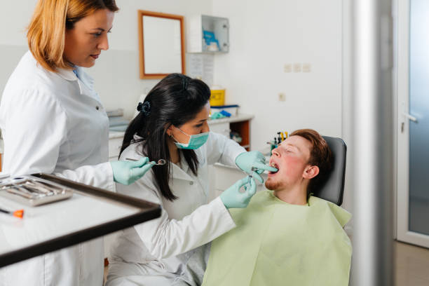Best Emergency Treatment for Dental Infections or Abscesses in Rock Valley, IA